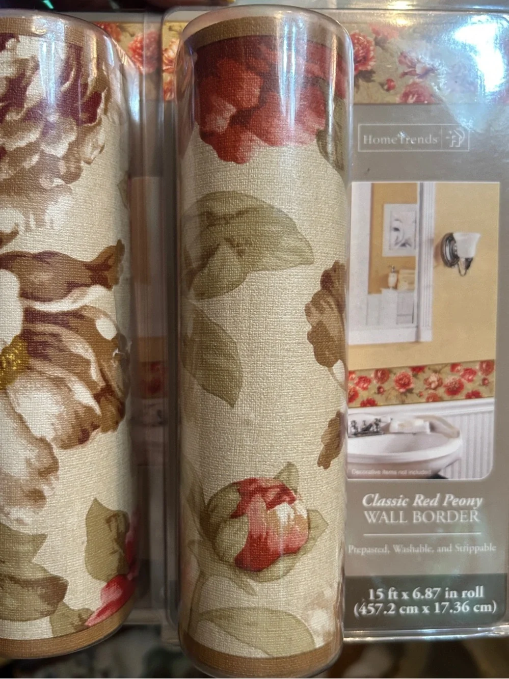 2 ))Classic Red Peony Wall Border - Red, Cream, Green